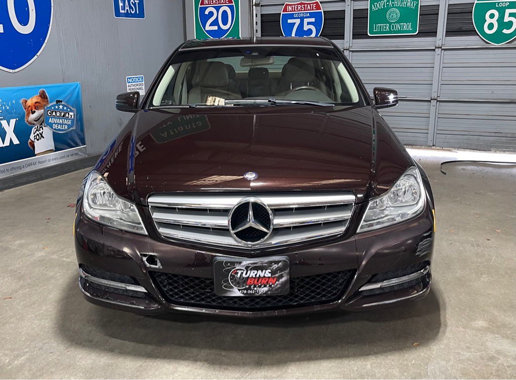 2012 Mercedes-Benz C-Class Image 2