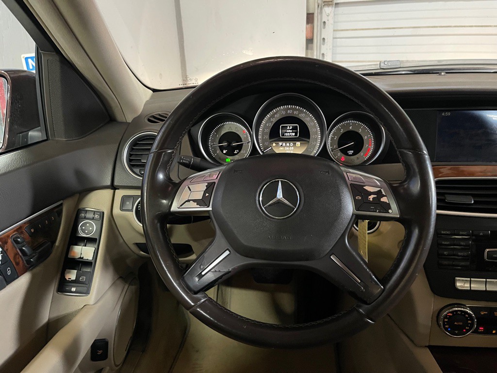 2012 Mercedes-Benz C-Class Image 12