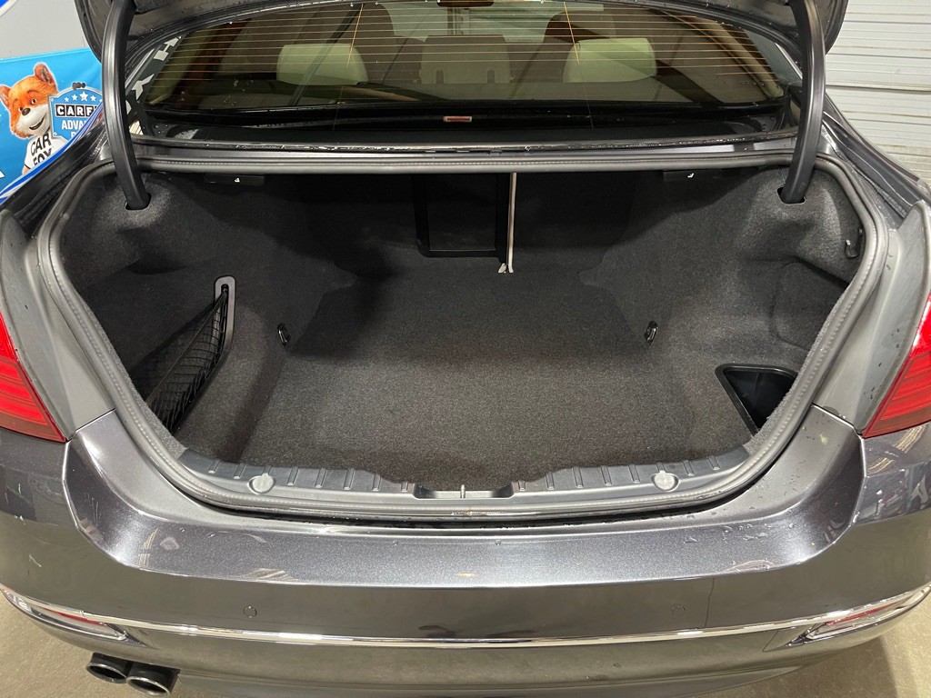 2014 BMW 5 Series Image 7