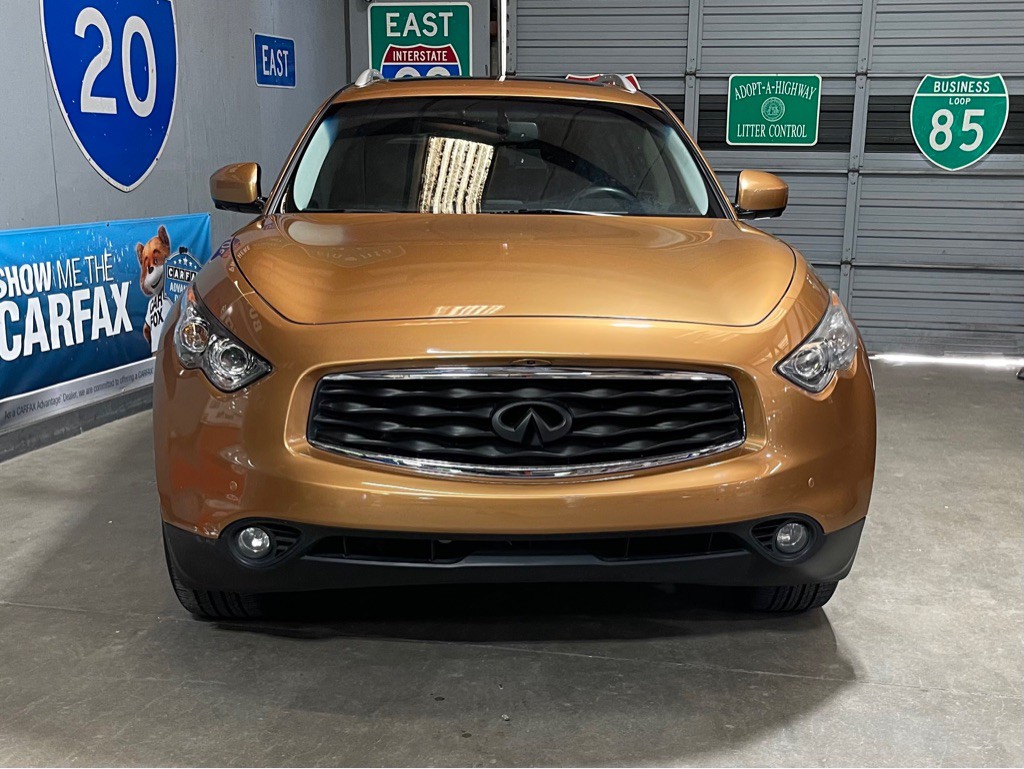 2009 INFINITI FX35 Image 2