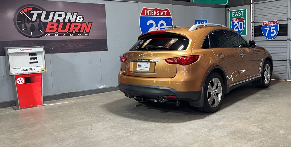 2009 INFINITI FX35 Image 4