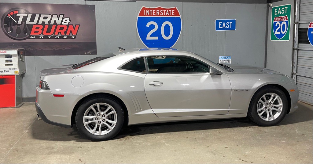 2015 Chevrolet Camaro Image 5