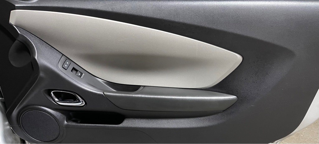 2015 Chevrolet Camaro Image 15