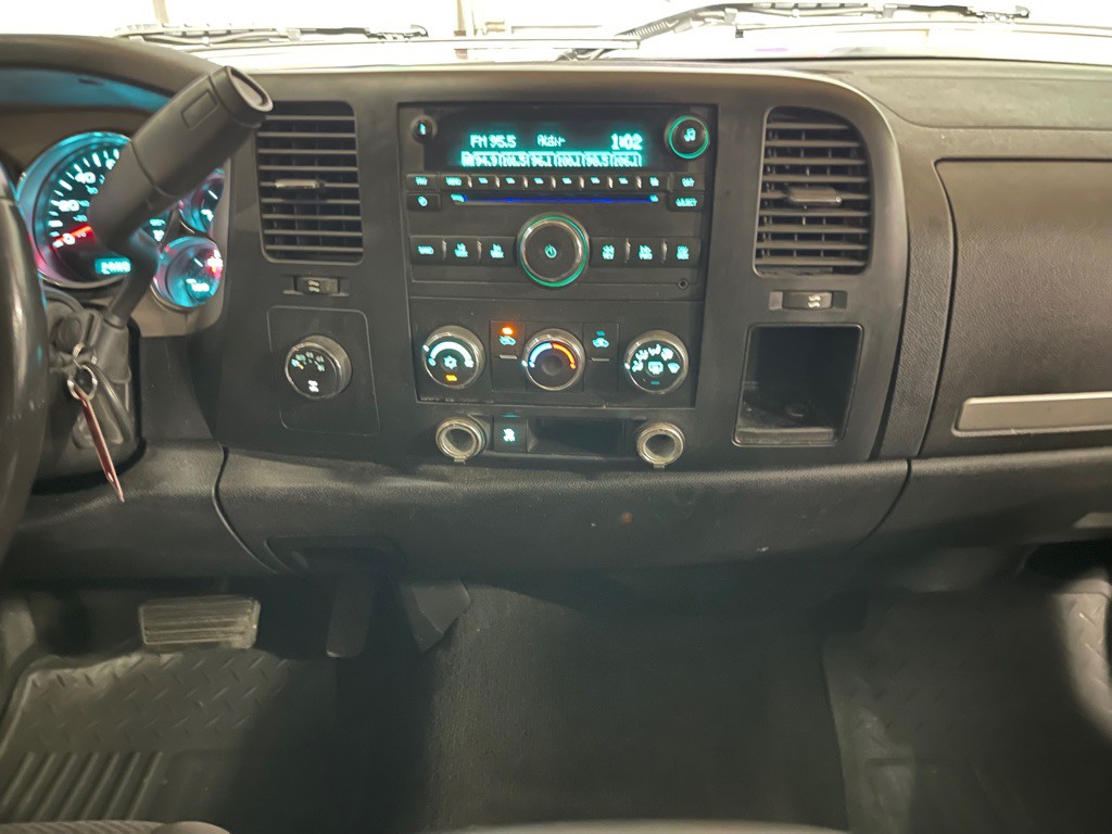 2008 Chevrolet Silverado 1500 Image 13