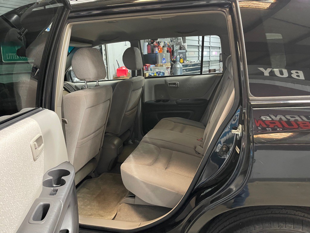 2003 Toyota Highlander Image 18