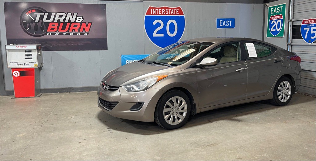 2012 Hyundai Elantra Image 3