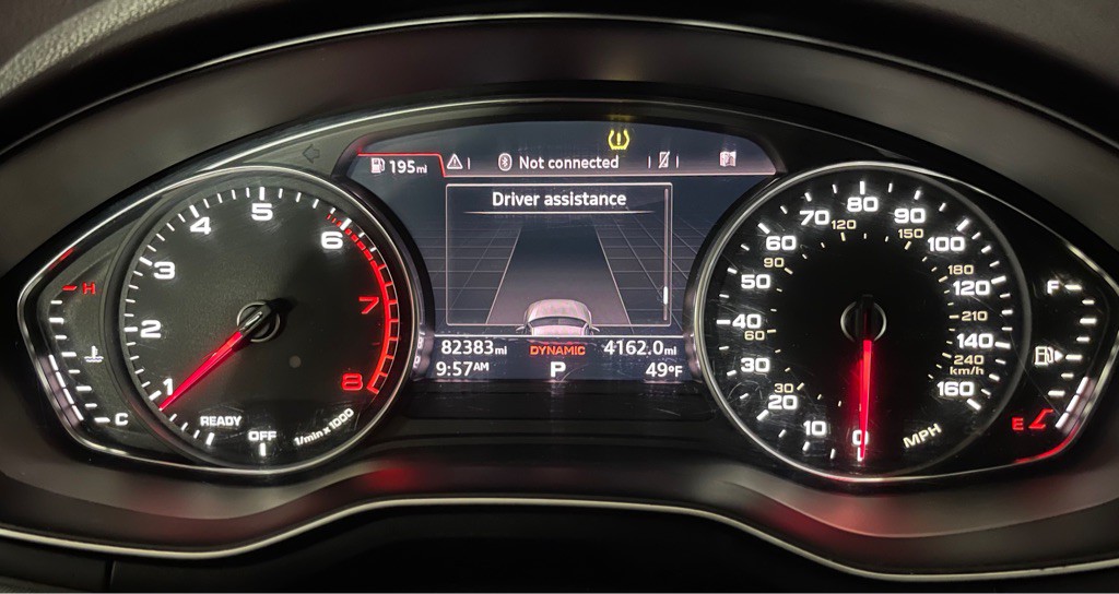 2017 Audi A4 Image 11