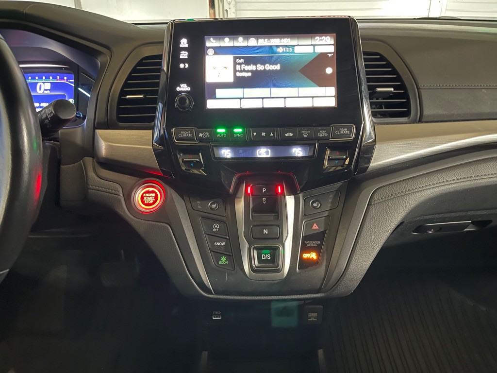 2021 Honda Odyssey Image 13