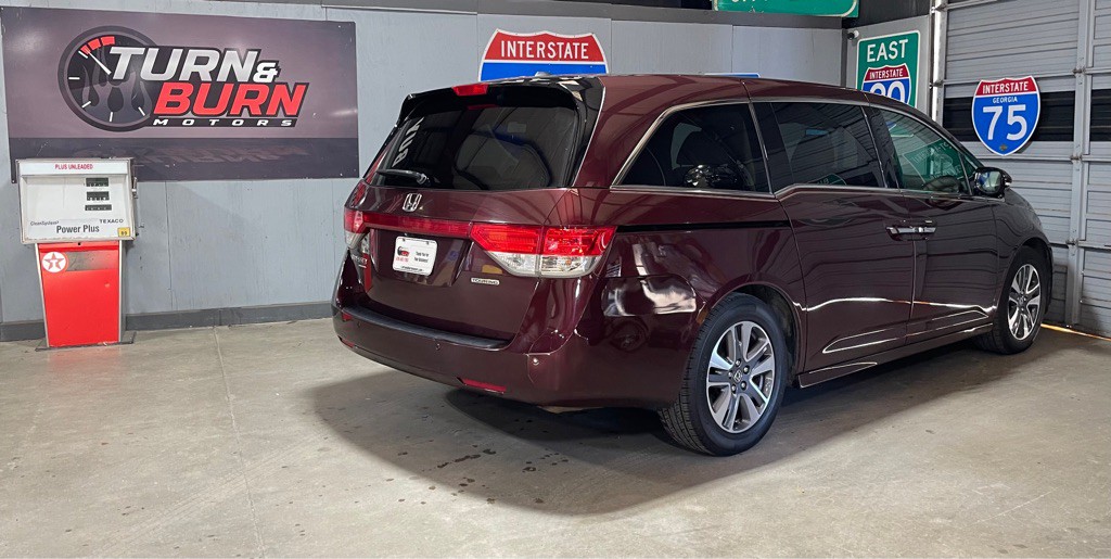 2014 Honda Odyssey Image 4