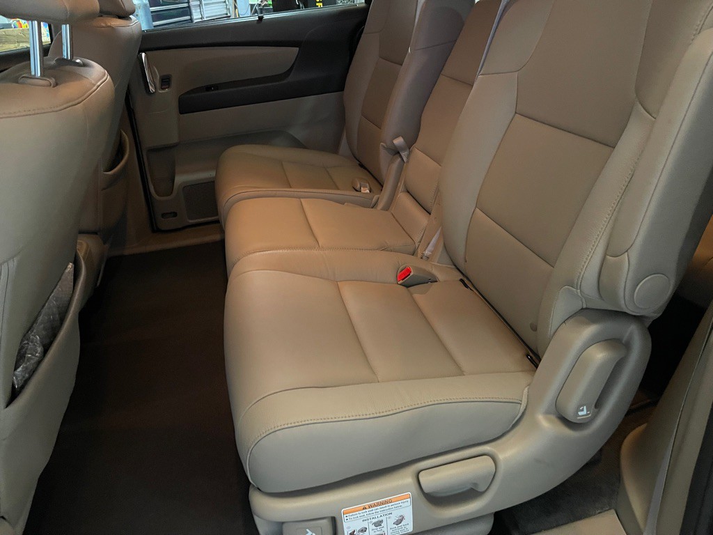 2014 Honda Odyssey Image 17
