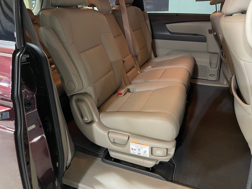 2014 Honda Odyssey Image 18