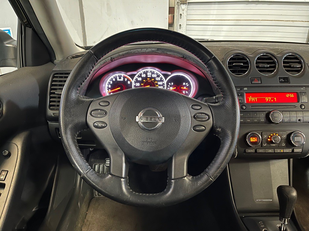 2010 Nissan Altima Image 12