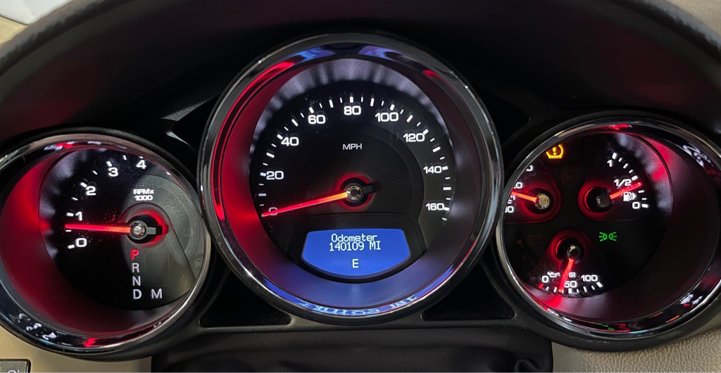 2010 Cadillac CTS Image 11