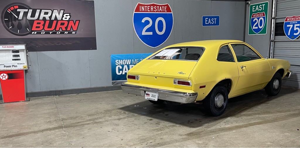 1976 Ford Pinto Image 4