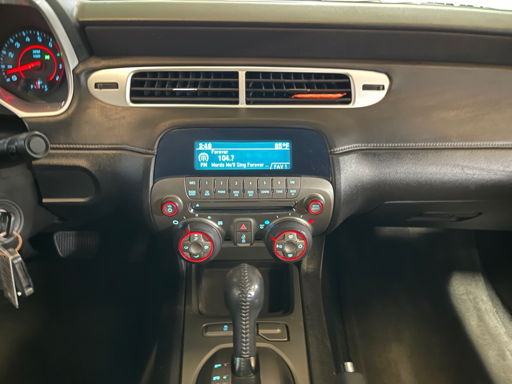 2012 Chevrolet Camaro Image 13