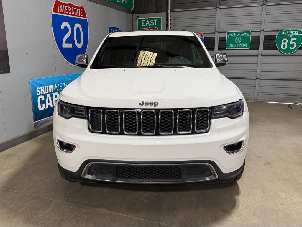 2017 Jeep Grand Cherokee Image 2