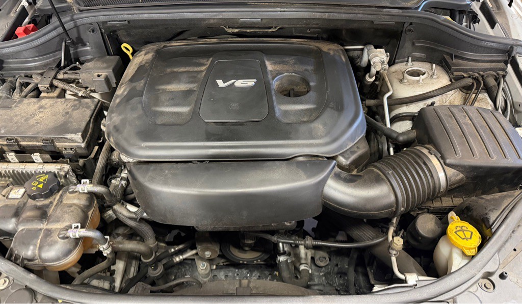 2017 Jeep Grand Cherokee Image 8