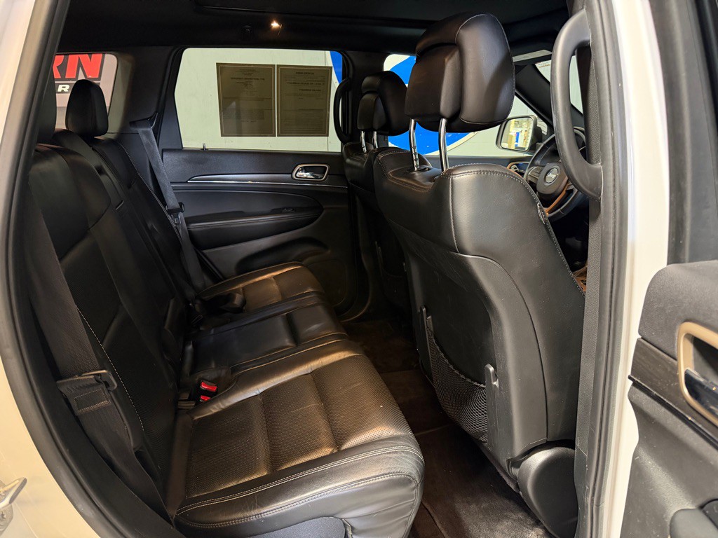 2017 Jeep Grand Cherokee Image 19