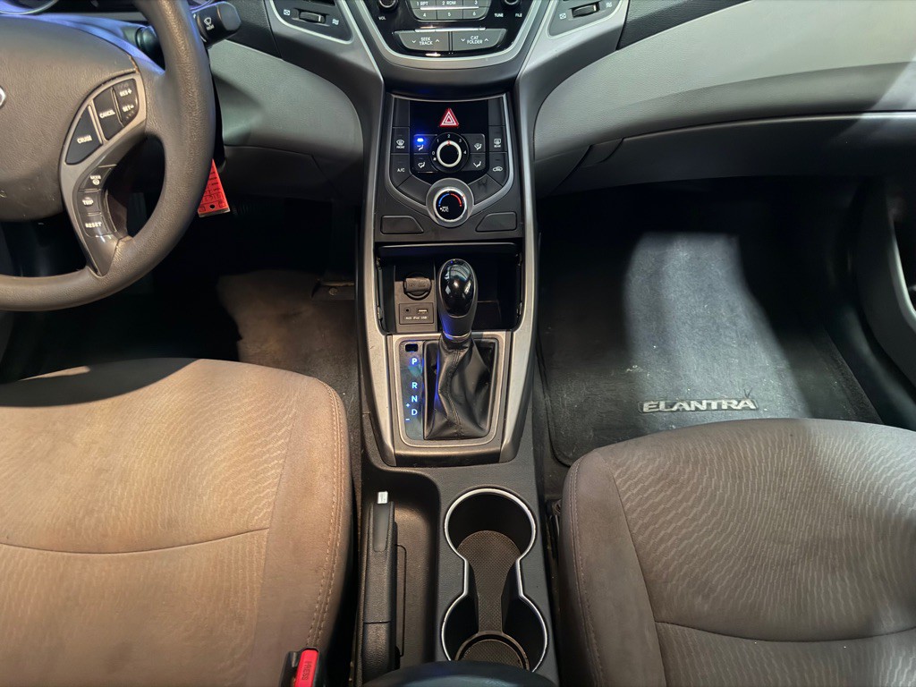 2014 Hyundai Elantra Image 14
