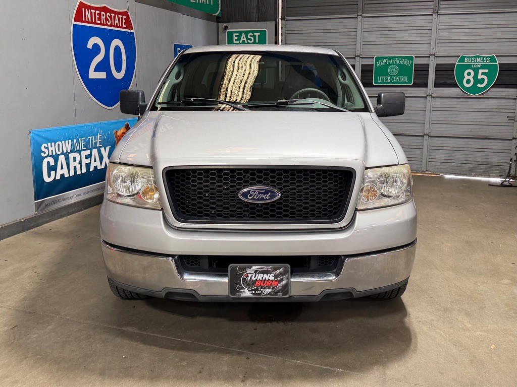 2004 Ford F-150 Image 2