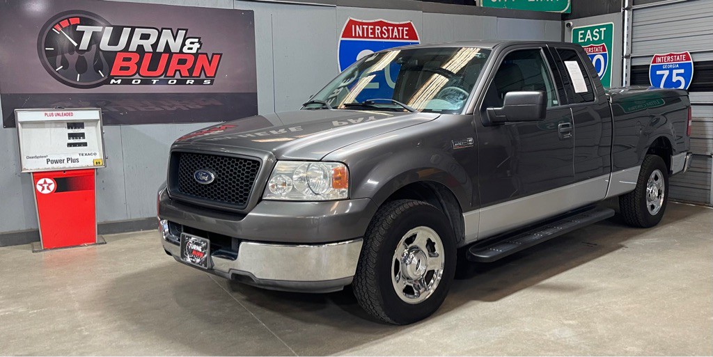 2004 Ford F-150 Image 1