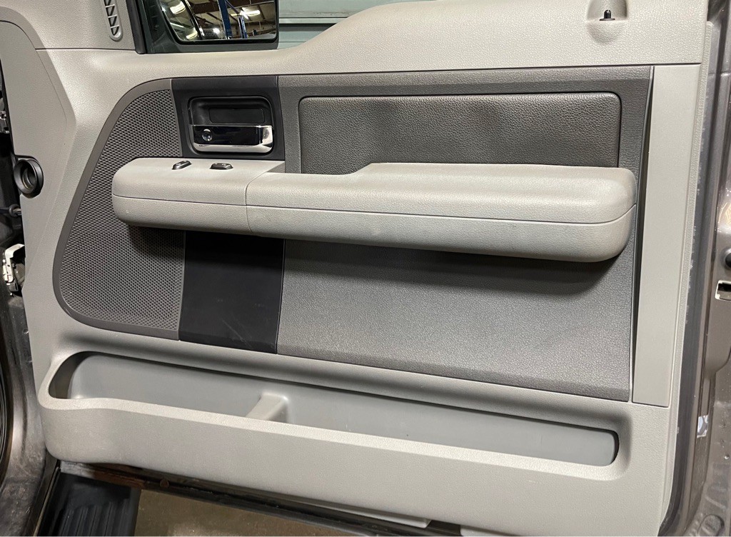 2004 Ford F-150 Image 15