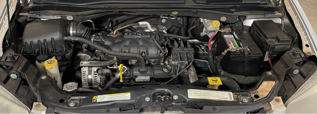 2009 Chrysler Town & Country Image 8