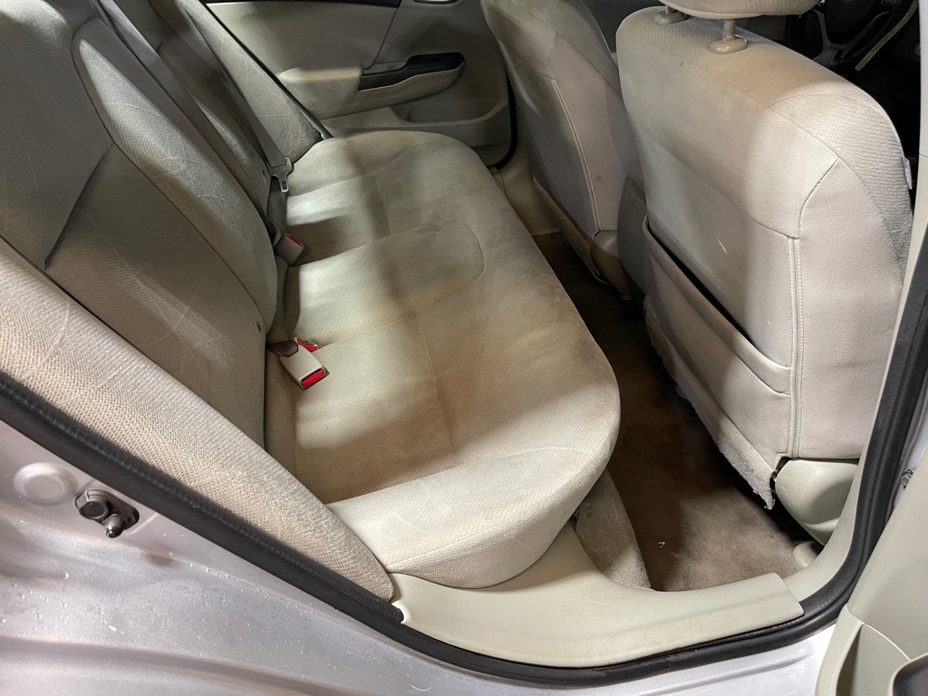 2012 Honda Civic Image 19