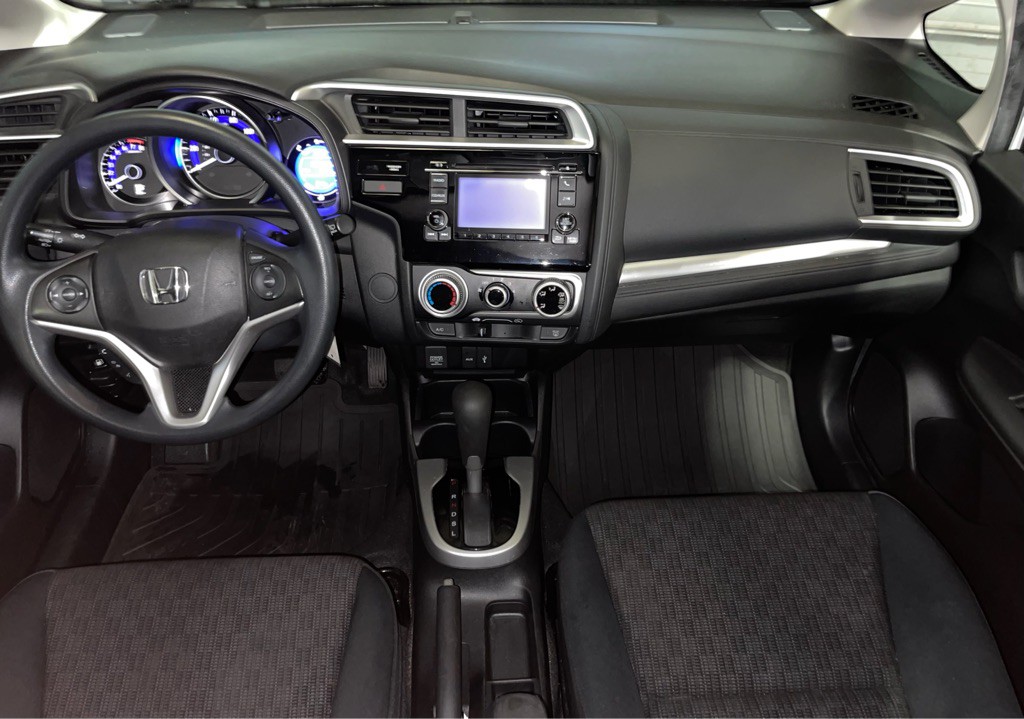 2016 Honda Fit Image 15