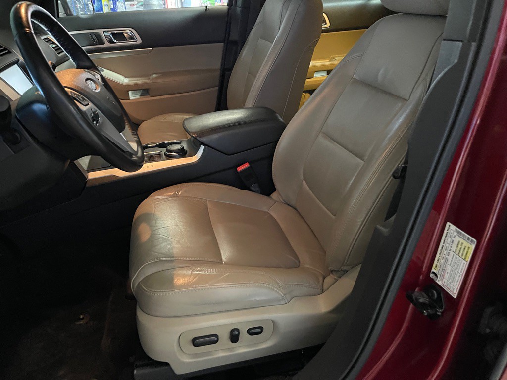 2015 Ford Explorer Image 10