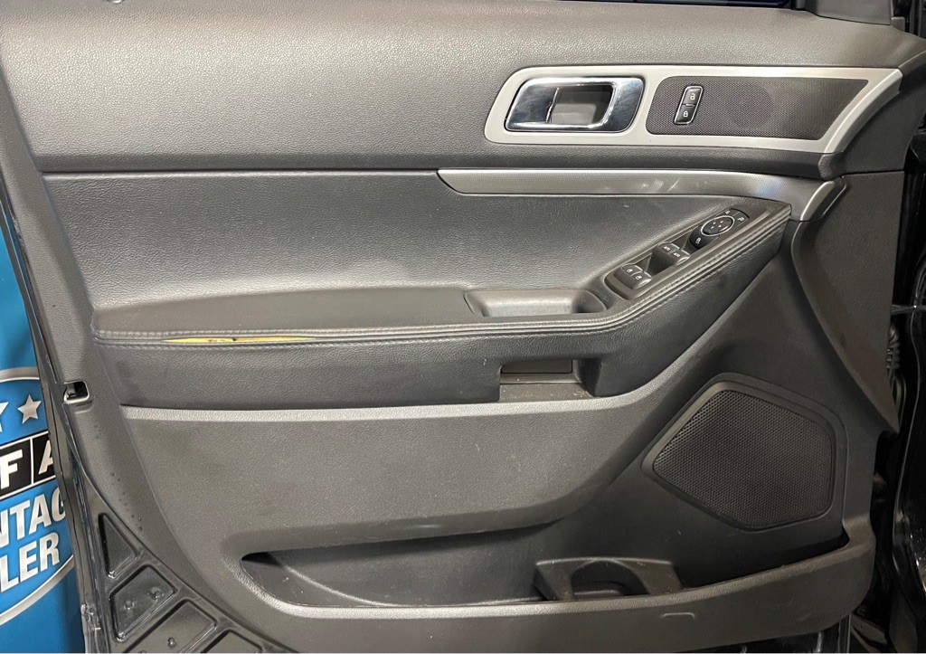 2014 Ford Explorer Image 9