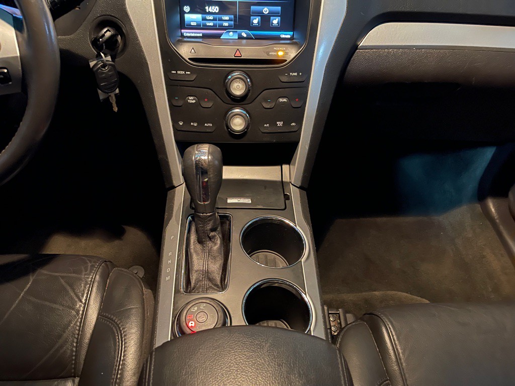 2014 Ford Explorer Image 14