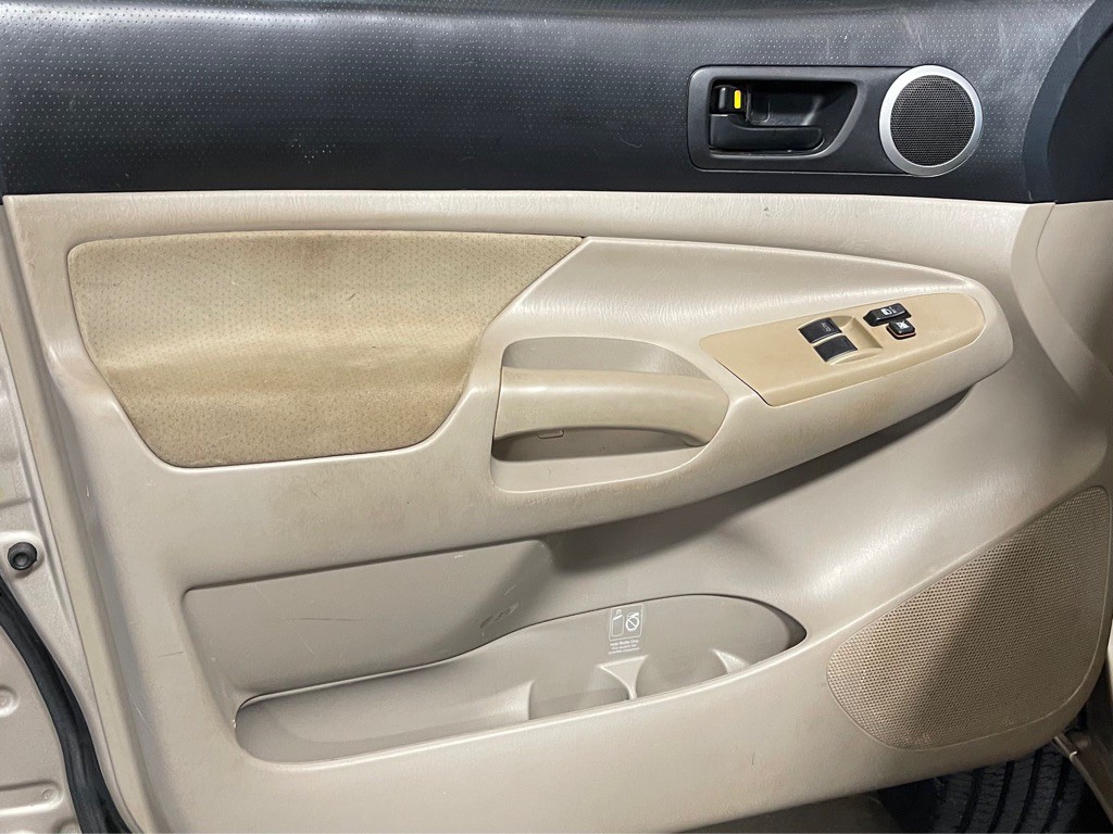 2007 Toyota Tacoma Image 9