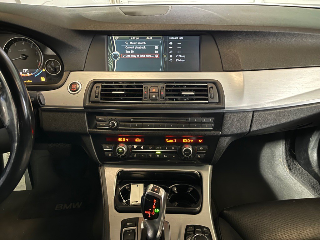 2011 BMW 5 Series Image 13