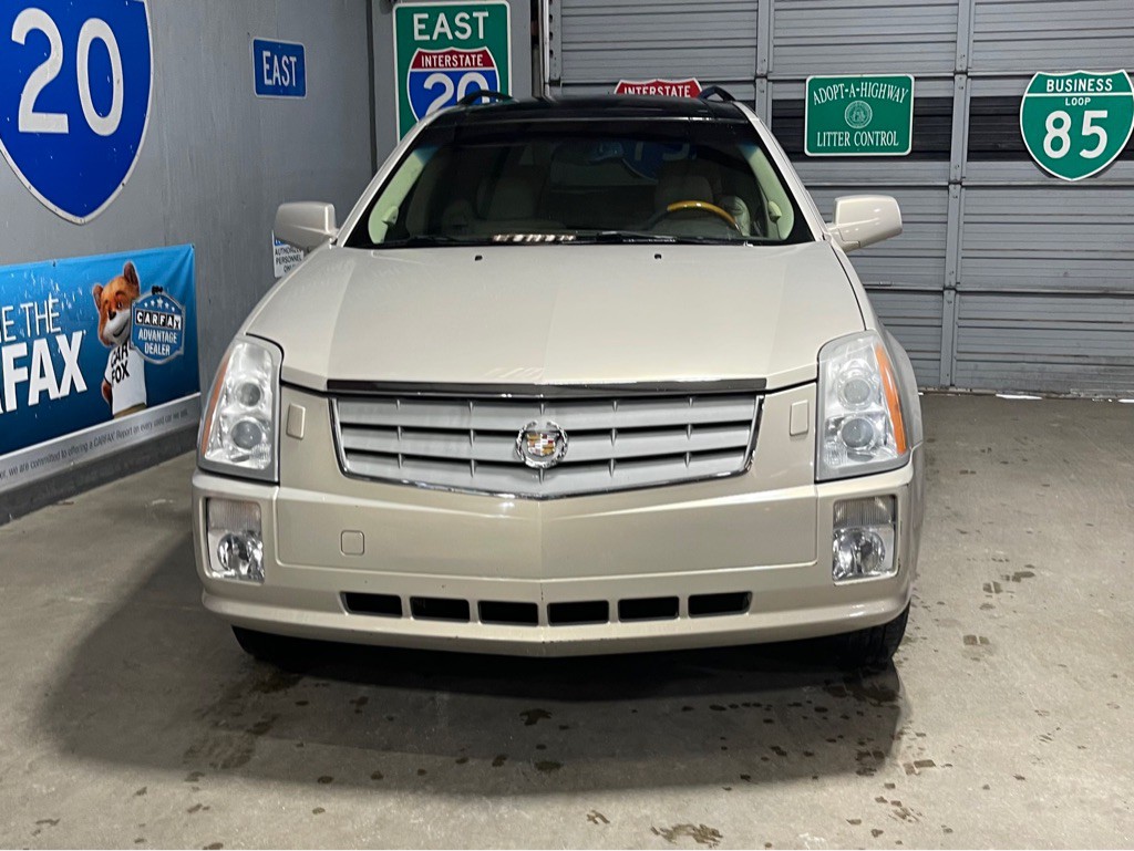 2007 Cadillac SRX Image 2