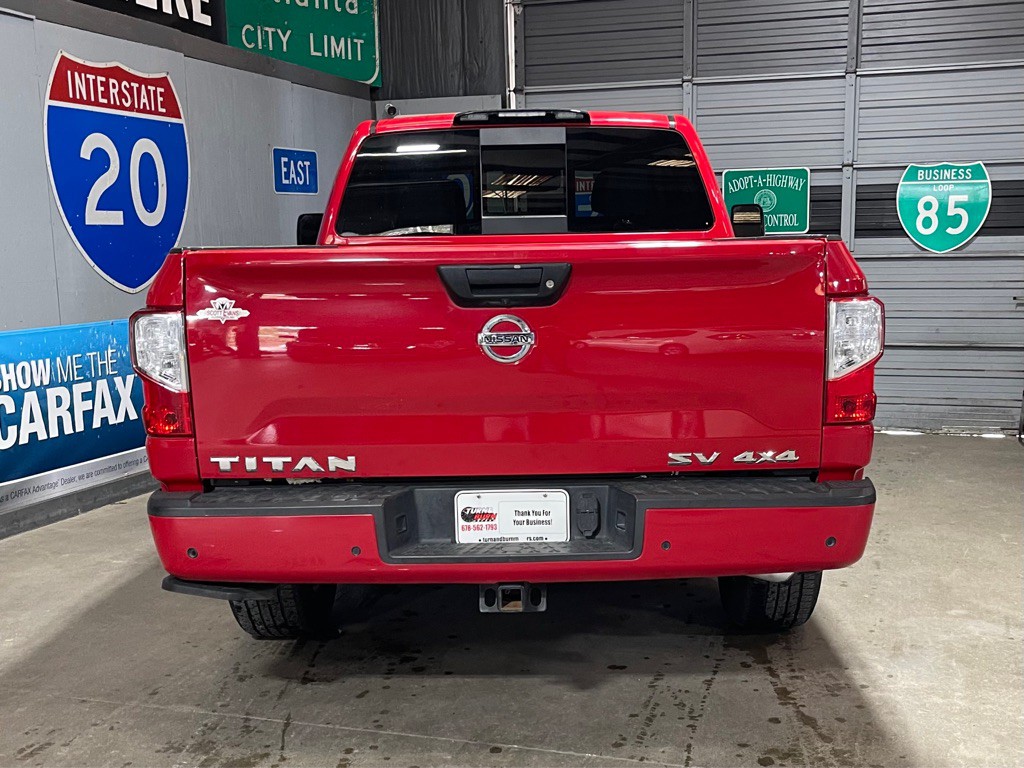 2021 Nissan Titan Image 6