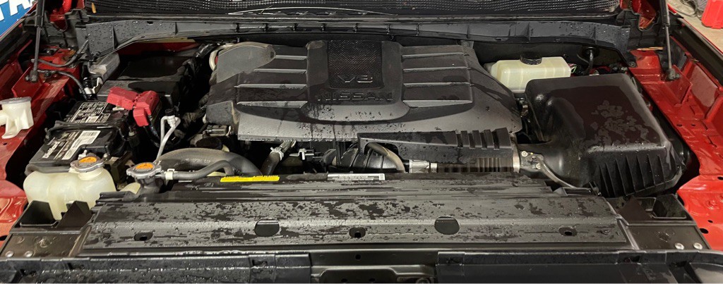 2021 Nissan Titan Image 8