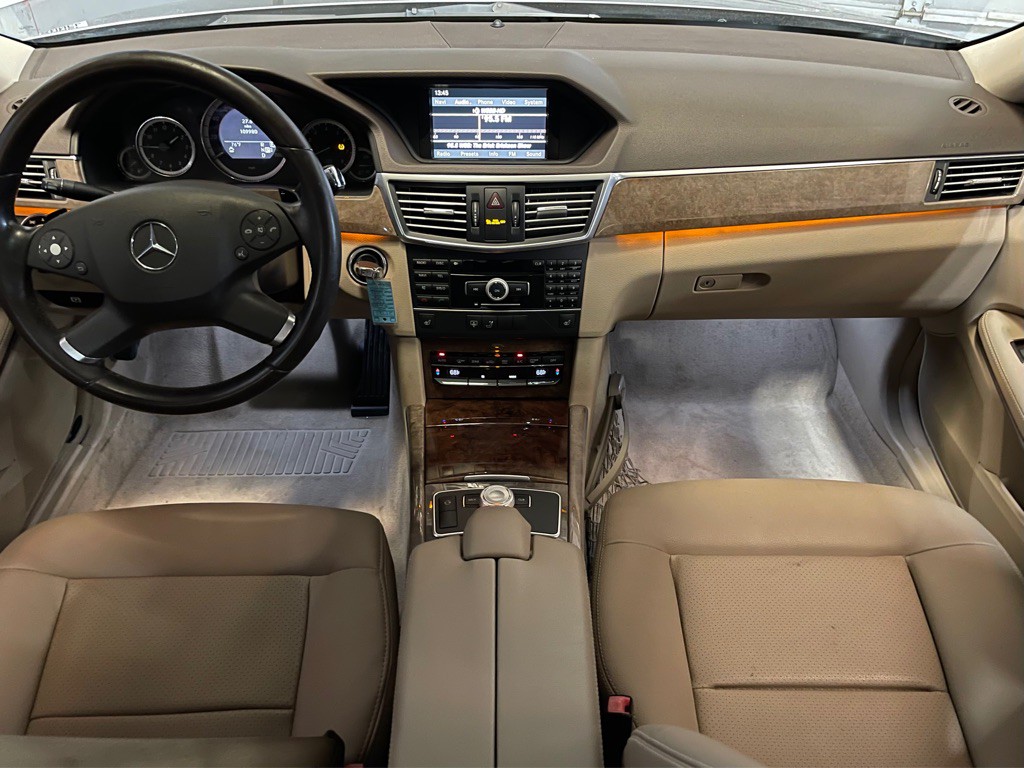 2011 Mercedes-Benz E-Class Image 14