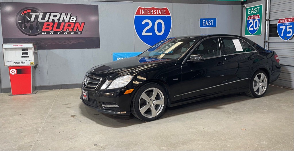 2012 Mercedes-Benz E-Class Image 3