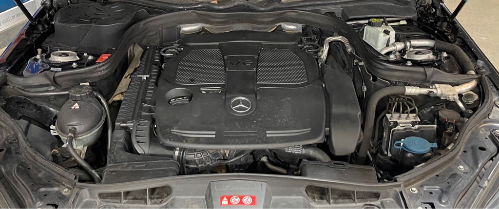 2012 Mercedes-Benz E-Class Image 8