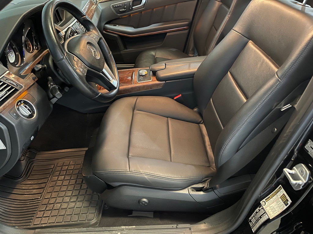 2012 Mercedes-Benz E-Class Image 10