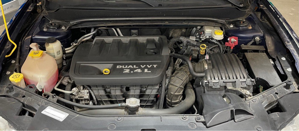 2014 Dodge Avenger Image 8