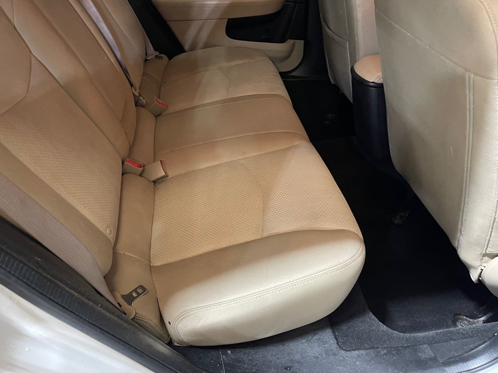 2014 Chrysler 200 Image 19