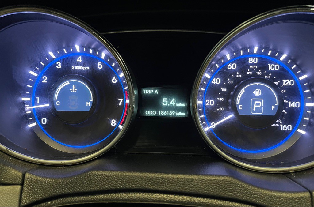 2011 Hyundai Sonata Image 11