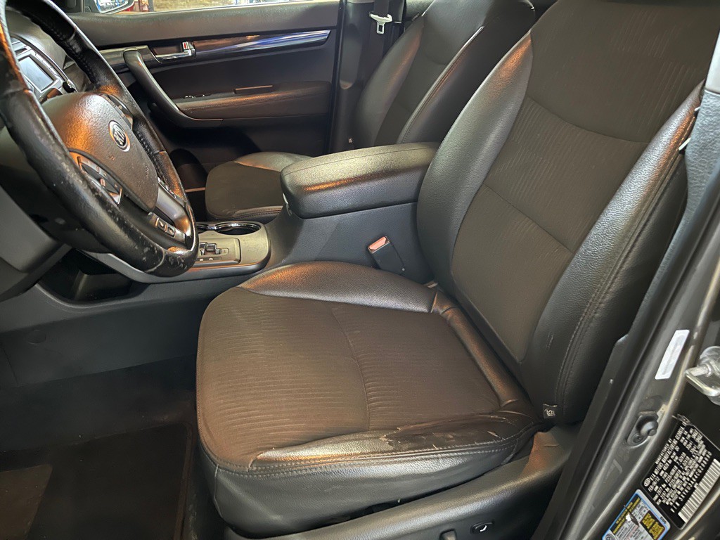 2012 Kia Sorento Image 10