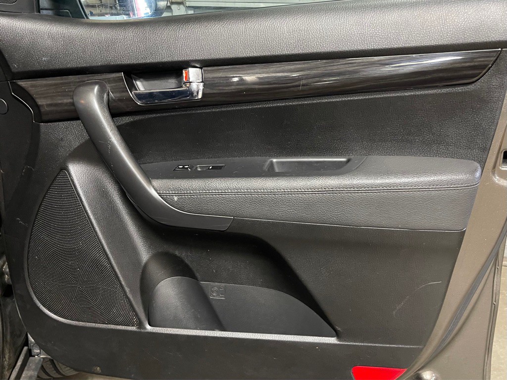 2012 Kia Sorento Image 16