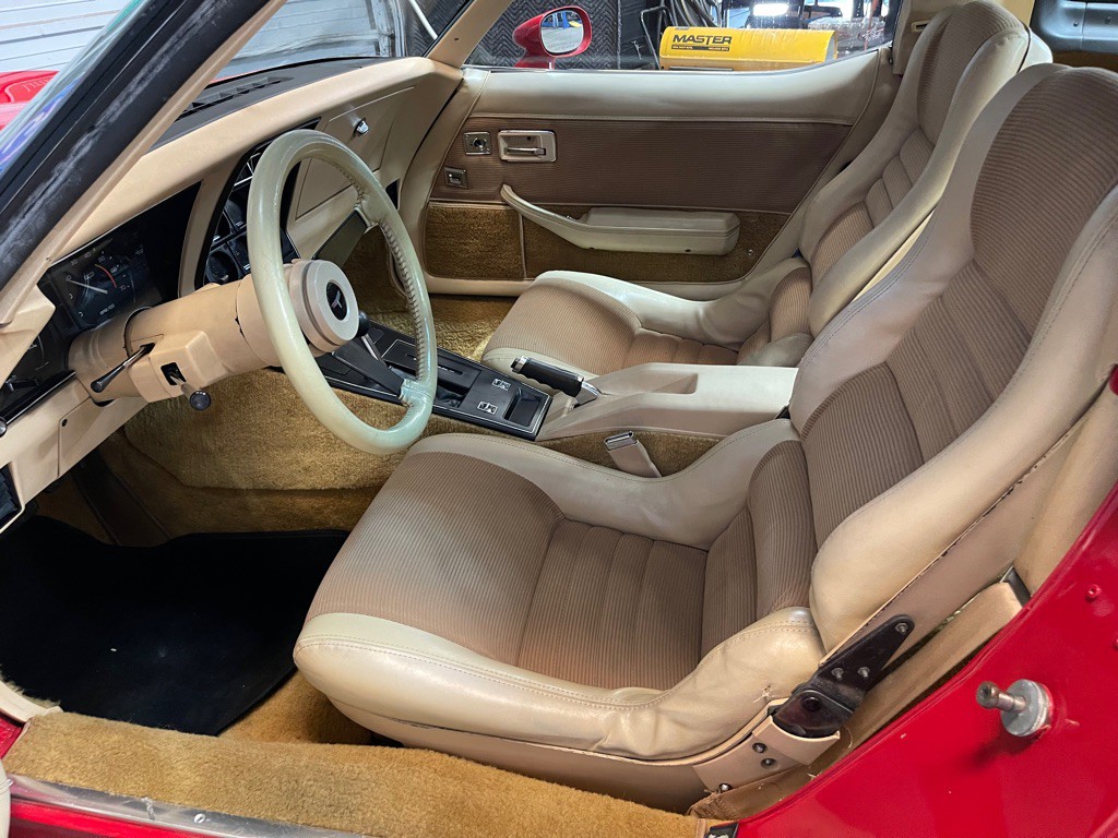 1980 Chevrolet Corvette Image 9