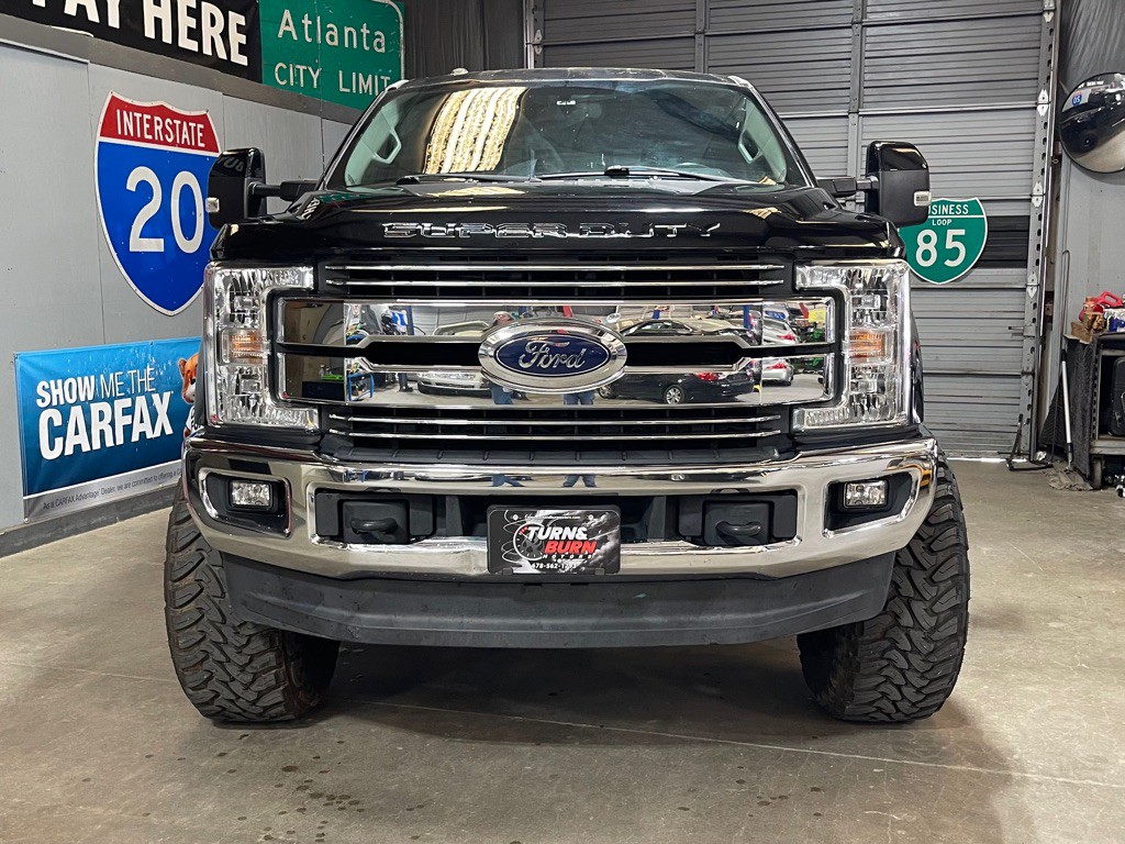 2017 Ford F-250 Image 2
