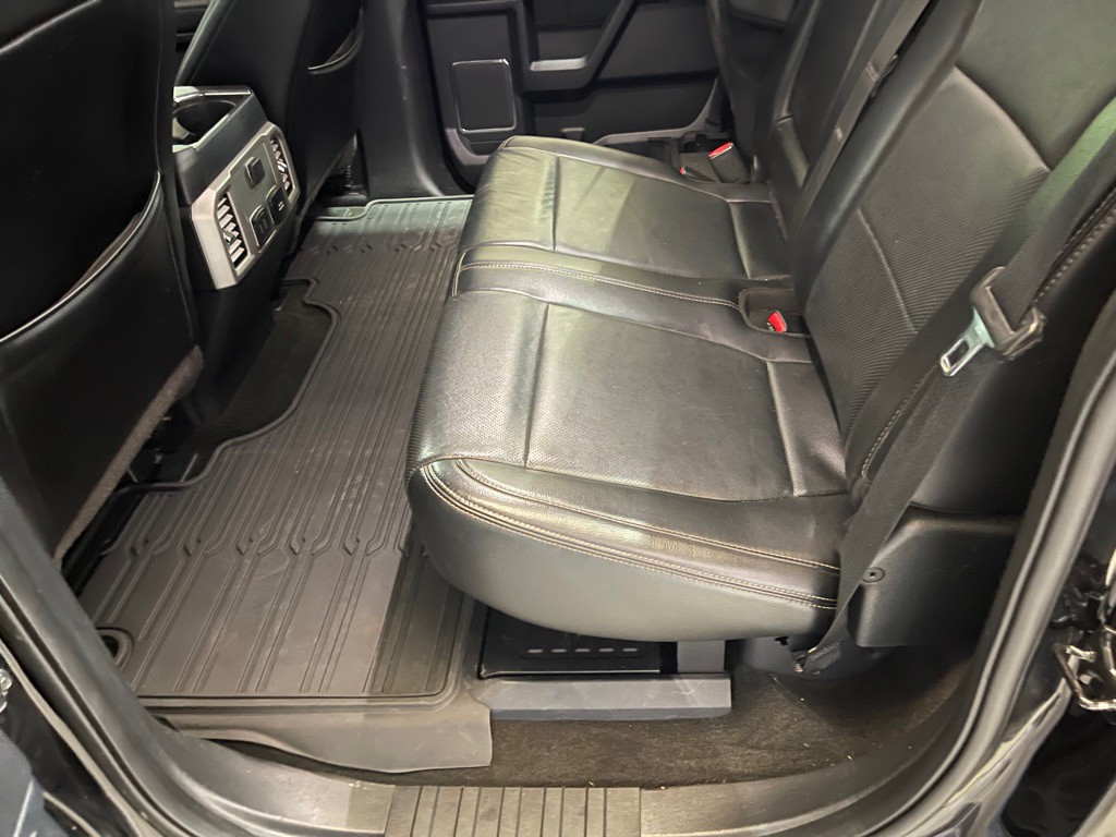 2017 Ford F-250 Image 17