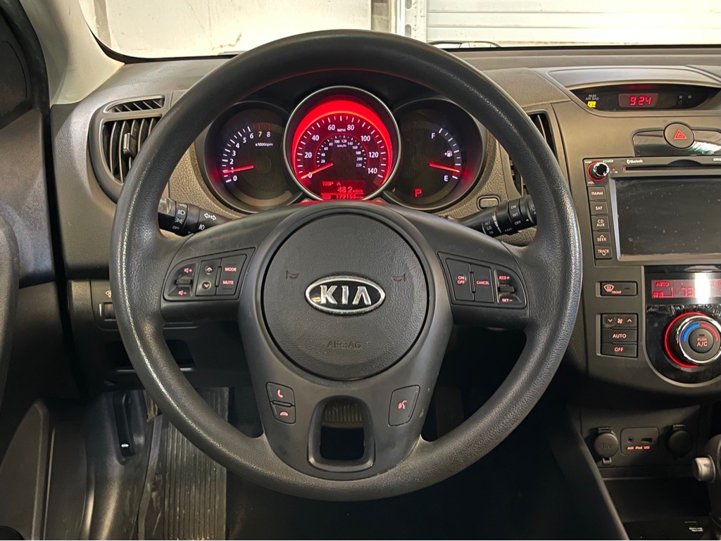 2012 Kia Forte Image 12